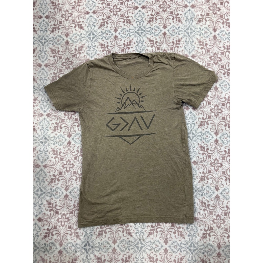 God is Greater Than the Highs and Lows G>AV Mountain Graphic T-Shirt Olive Small